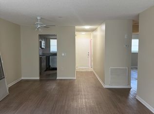 5521 80th St N UNIT 302, Saint Petersburg, FL 33709