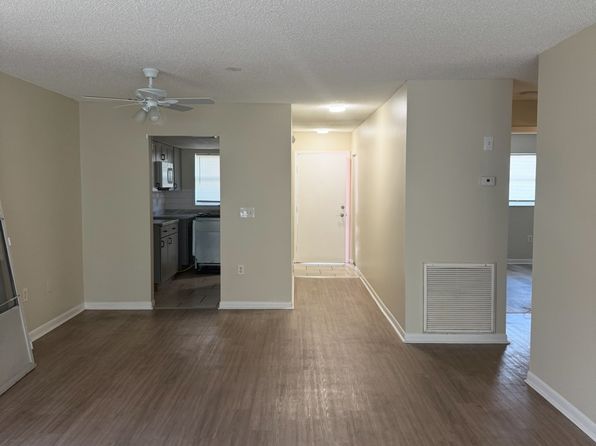 5521 80th St N Unit 302