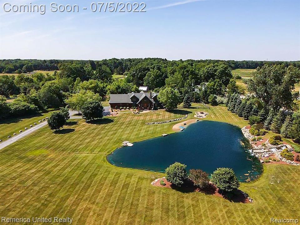 3368 Crooked Lake Rd, Howell, MI 48843 MLS 20221006423 Zillow