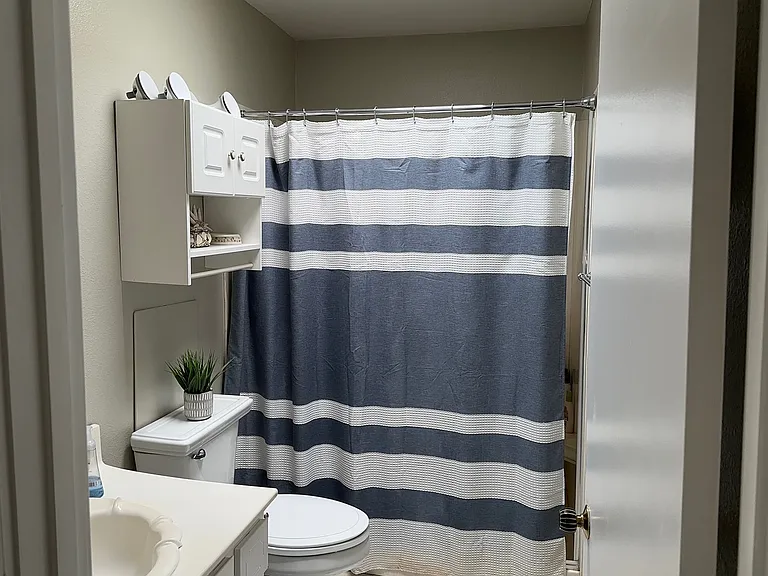 Laguna Dr E — Photo 14