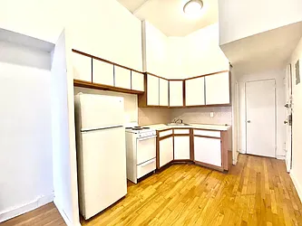 Rented by Best Apartments North Inc