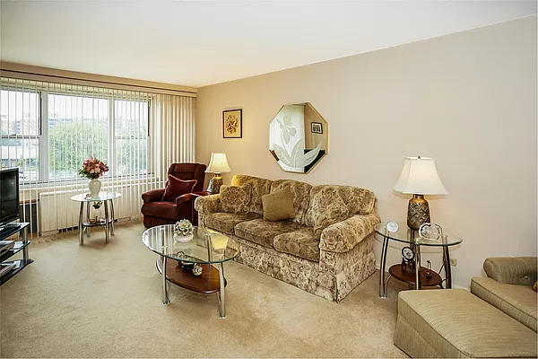 Sold by Douglas Elliman | media 4