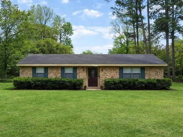 205 Arkansas St, Huntington, TX 75949