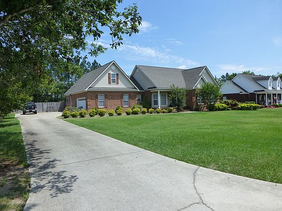 2nd image of 9011 Oakfield Dr
