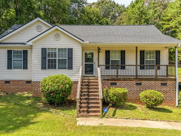 107 Logan Ln, Easley, SC 29640