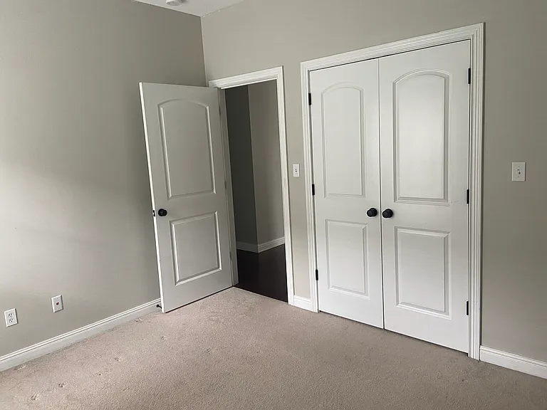 505 Bridle Way — Photo 11
