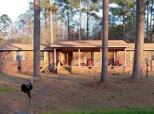 303 Garden Ln, Petal, MS 39465