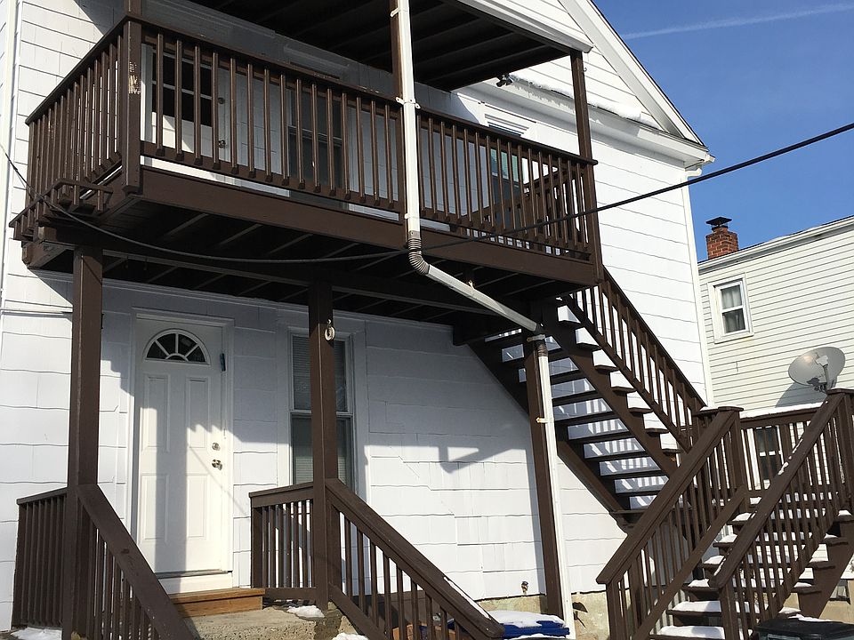 Back entrance to second floor