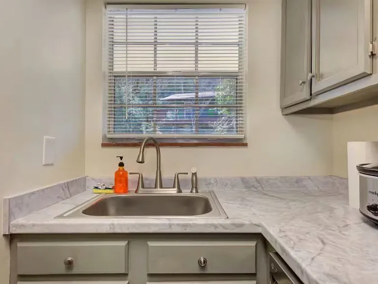 260 Roaring Fork Rd #208B — Photo 13