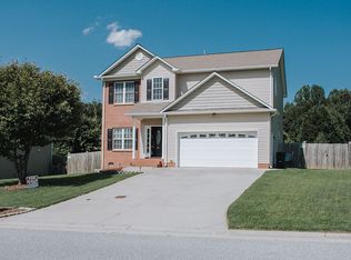 421 Barnsdale Ridge Rd, Kernersville, NC 27284