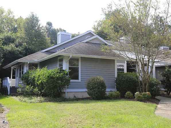 103 Homewood Dr, Chapel Hill, NC 27514