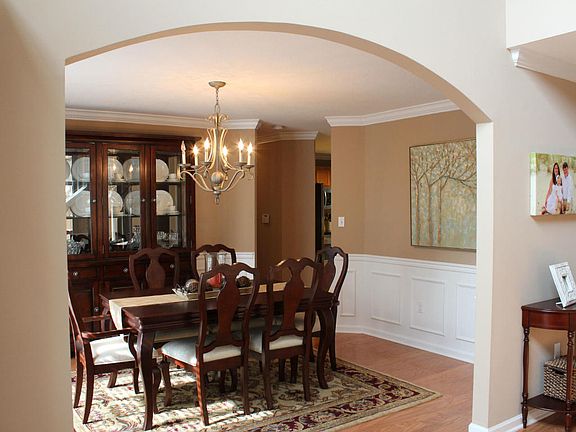 4th image of 1736 Somersby Ln