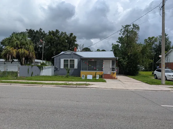 649 Golfair Blvd, Jacksonville, FL 32206
