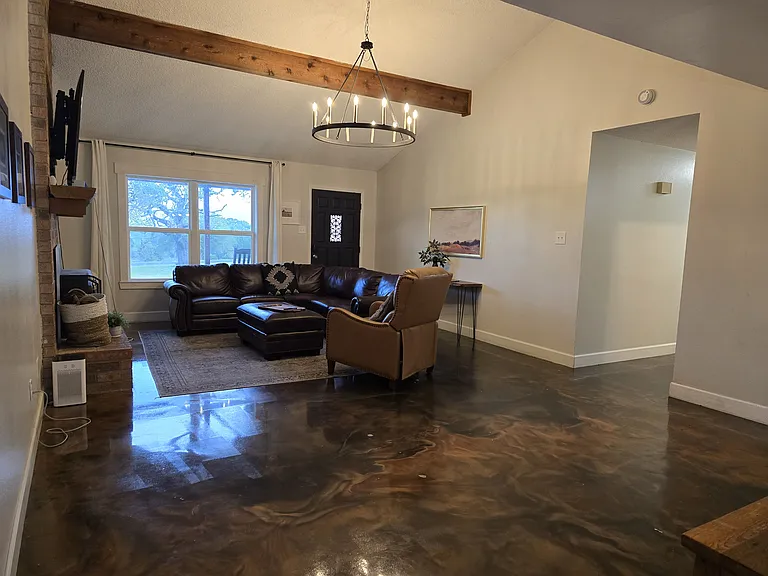 235 Pecan Valley Rd — Photo 12