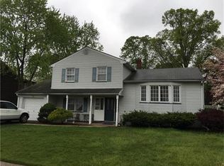 808 Cranbury Cross Rd, North Brunswick, NJ 08902