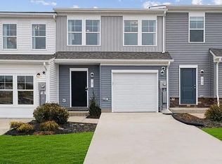 204 Olympus Rd, Charleston, WV 25314