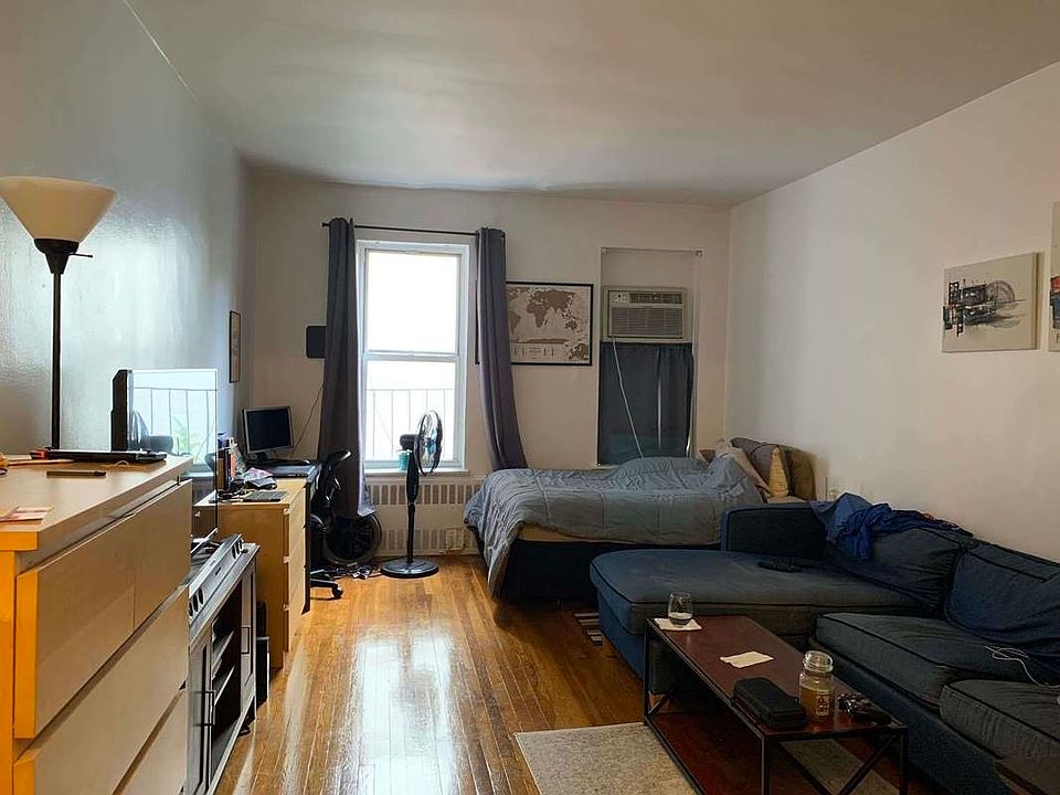 1st image of 1583 1st Ave APT 1D