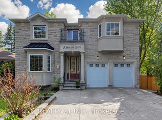 3 Stinson Cir, Toronto, ON M4B 2Y7
