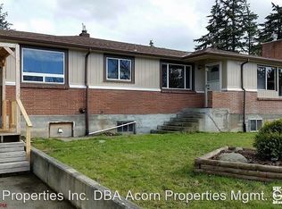 780 NE Midway Blvd, Oak Harbor, WA 98277