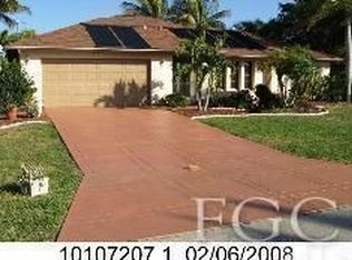 4035 SW 2nd Ave, Cape Coral, FL 33914