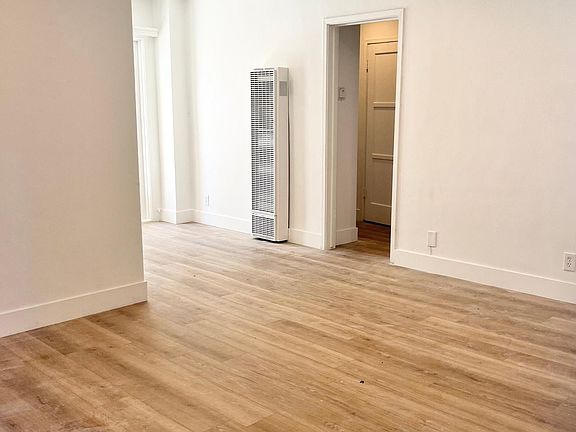 4th image of 7911 Blackburn Ave APT 1