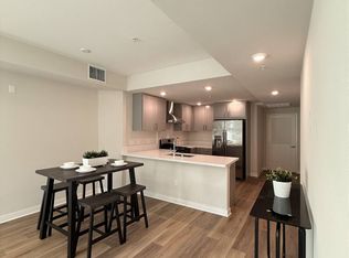 742 Irolo St #201, Los Angeles, CA 90005