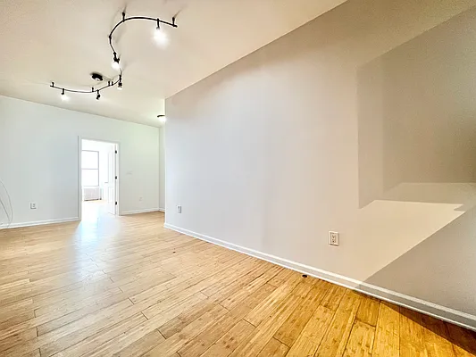 Rented by Keller Williams NYC | media 6