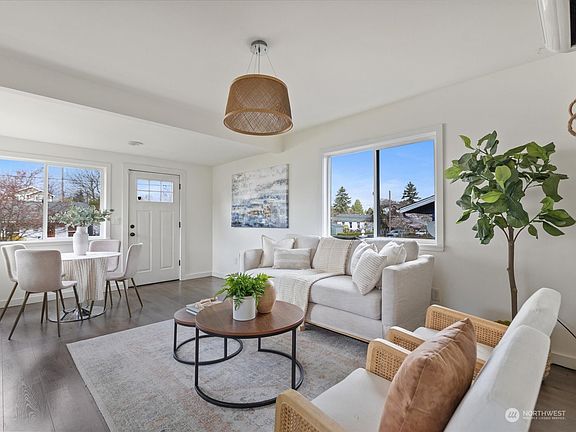4th image of 9424 20th Avenue SW