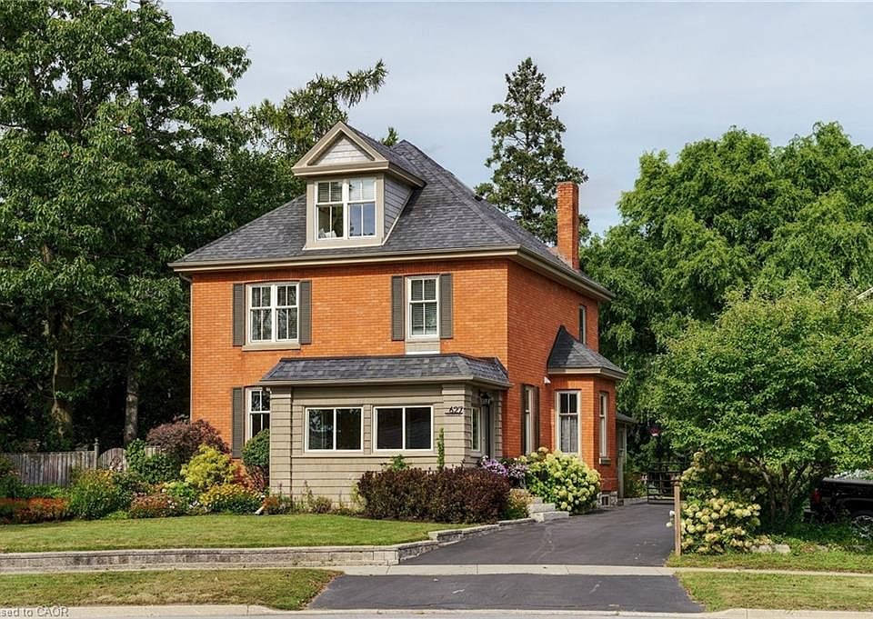 1st image of 627 Maple Ave