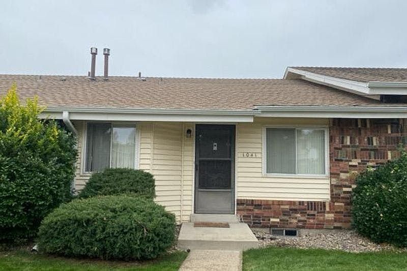 1st image of 1041 S Miller Way