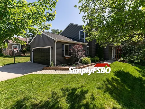 4322 W Lombard St, Davenport, IA 52804