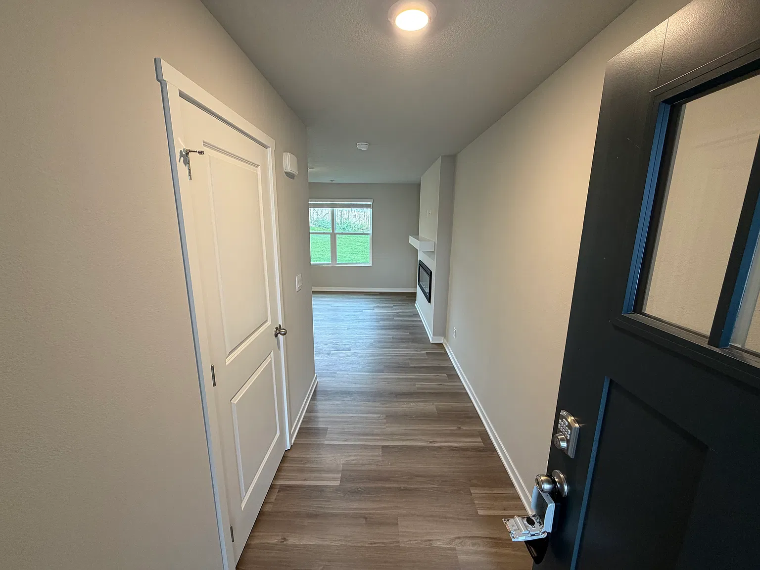 3 bed, 1511 sqft, $2,200 — Photo 4