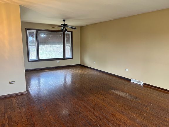 3rd image of 12870 S Cedar Ln