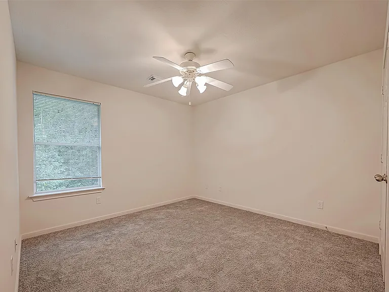 22 Stone Arrow Pl — Photo 26