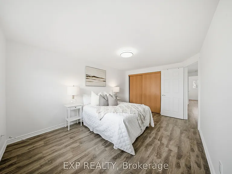 2637 Altadena Ct — Photo 25