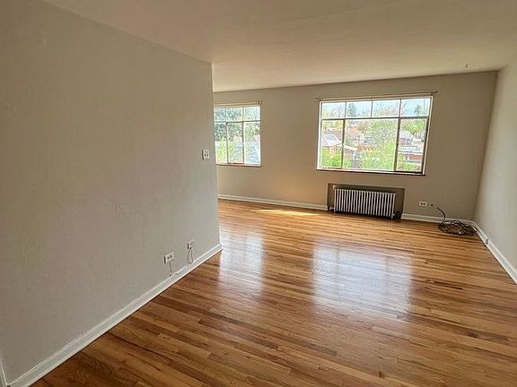 3rd image of 1475 N Cherry St #305