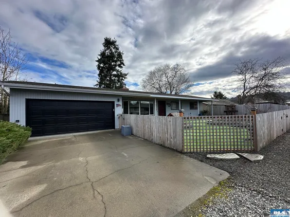 418 N Dunlap Ave, Sequim, WA 98382