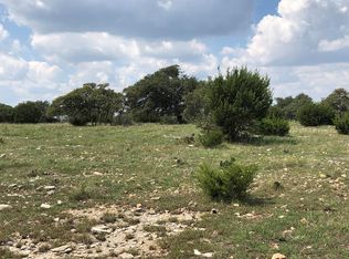 4 Zenner Ahrens Rd, Fredericksburg, TX 78624