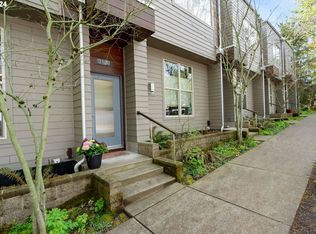 3138 SW Dolph Ct, Portland, OR 97219