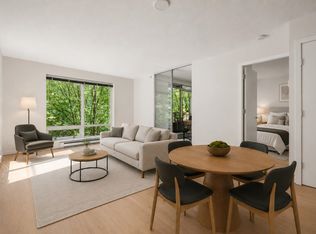 1055 Homer St #401, Vancouver, BC V6B 1G3