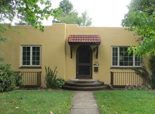 1993 Onyx St, Eugene, OR 97403