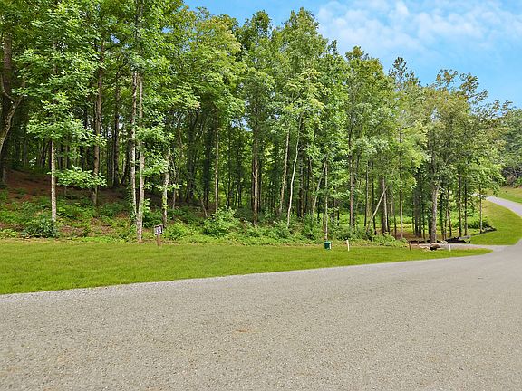 3rd image of LOT-182R Pinnacle Dr