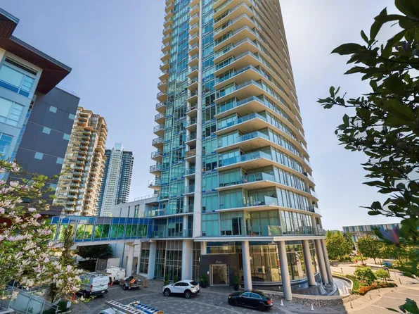 1788 Gilmore Ave #2702, Burnaby, BC V5C 0L5