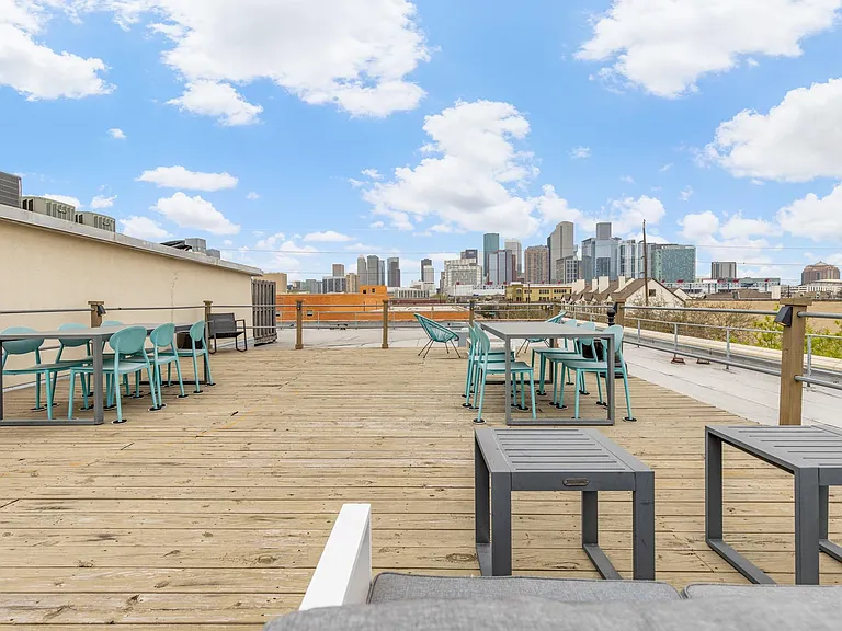 1312 Live Oak St #215 — Photo 31