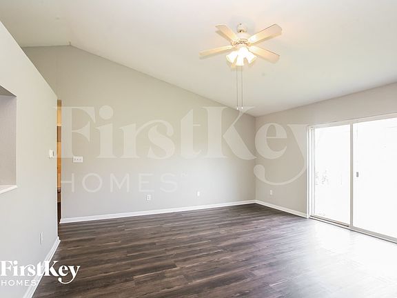 3rd image of 2635 Lullwater Ln