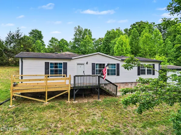 222 Moose Trail Ln, Powell, TN 37849