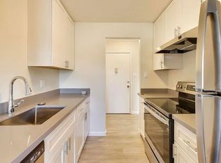 1015 Continentals Way, Belmont, CA 94002