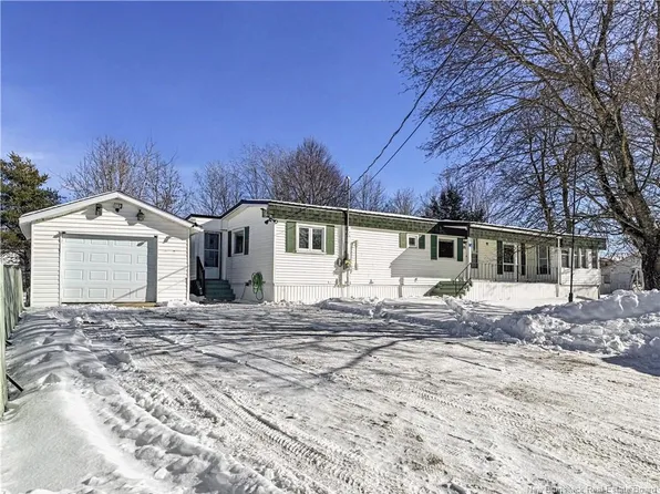 10 Alma, Rogersville, NB E4Y 1X6