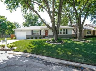 202 N Vine St, Spring Hill, KS 66083