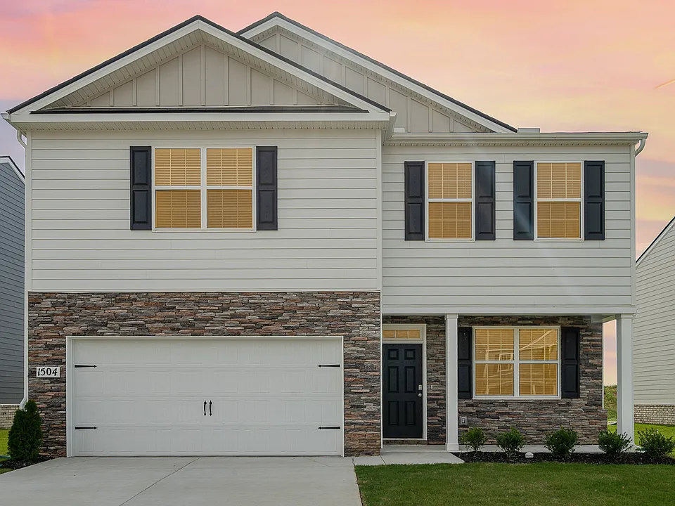 1504 Rosewood Dr
